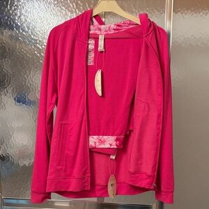 Beautiful 2 piece set